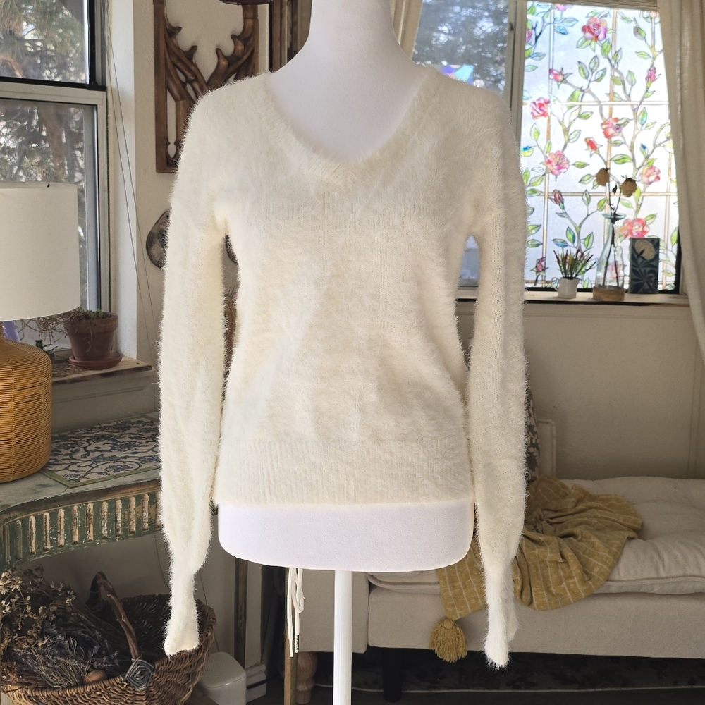 Fuzzy Quiet Luxury Sweater - Neutral Ivory